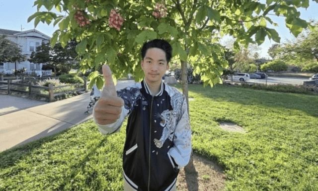 3岁获逾百间大学录取收300万奖学金。AG真人平台美籍亚裔男孩有望创纪录1(图2)