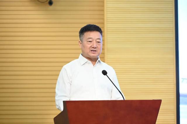 学院宝鸡高新医院揭牌AG真人网站西安医(图1)